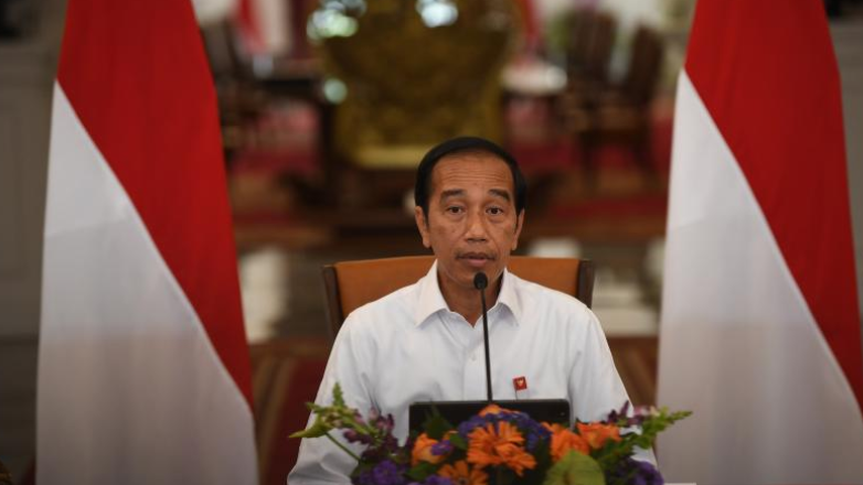 Jokowi Umumkan Pertalite Naik Jadi Rp10.000 Per Liter, Solar Jadi Rp6.800 Per Liter